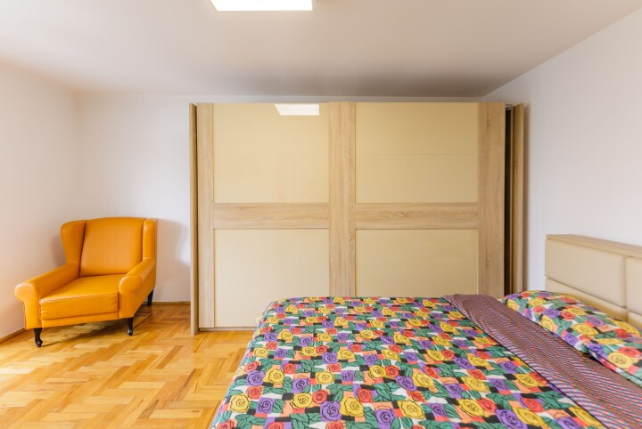 [ UMF ] DE ÎNCHIRIAT - Apartament 1 cameră, strada Iuliu Moldovan 5